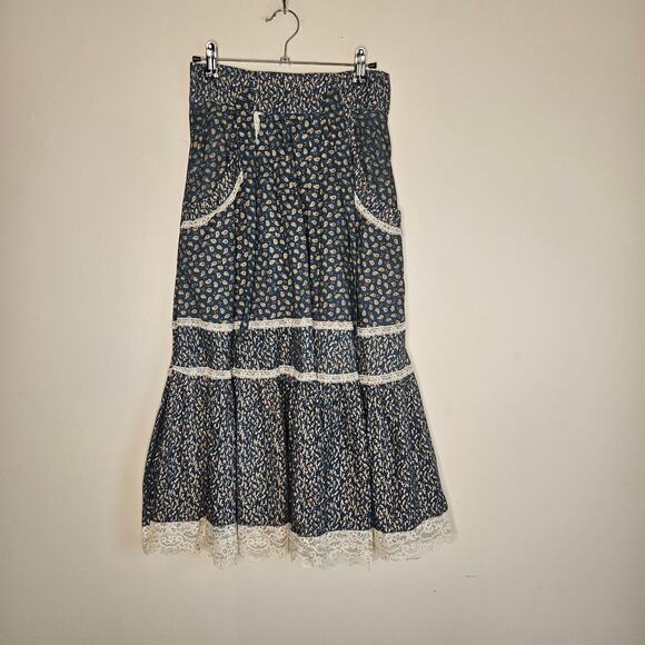 Gunne Sax Dresses & Skirts - Vintage 1970's Gunne Sax Tiered Skirt, Blue Floral, Sz 7